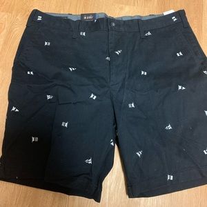 Men’s navy shorts